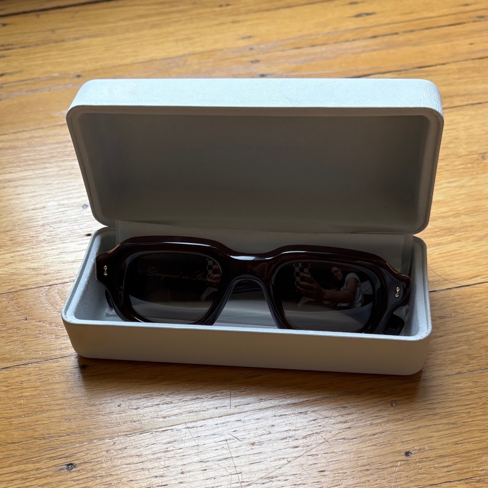 Brand New Chimi Saint Sunglasses - Picture 6 of 6